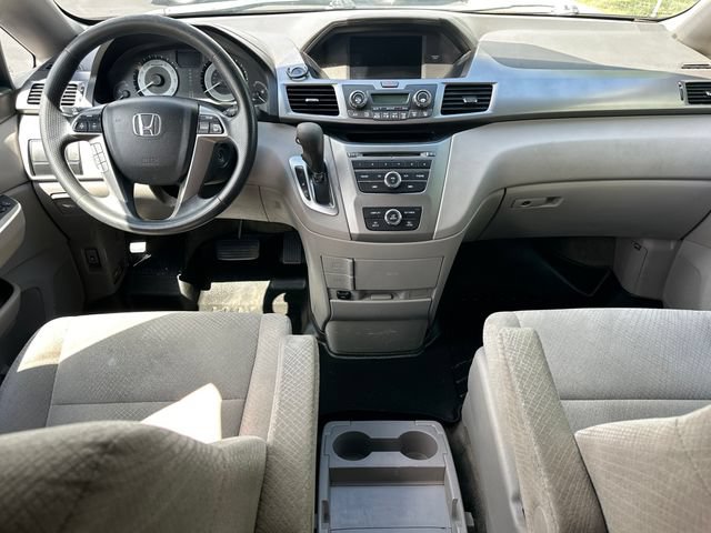 Used 2016 Honda Odyssey LX image 15