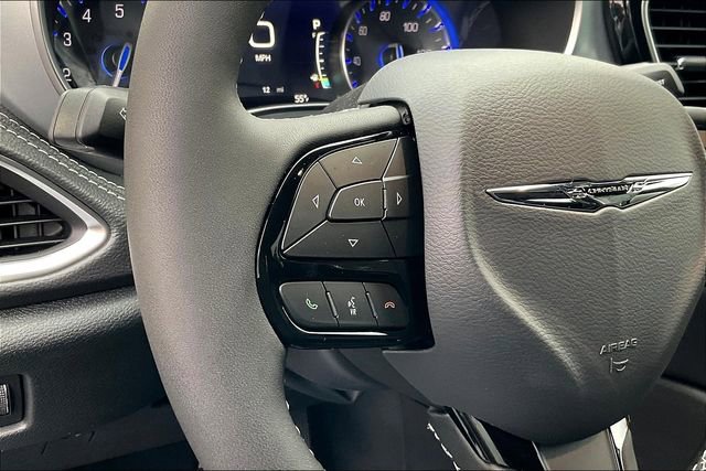 New 2026 Chrysler Pacifica Limited w/ S Appearance Package image 18