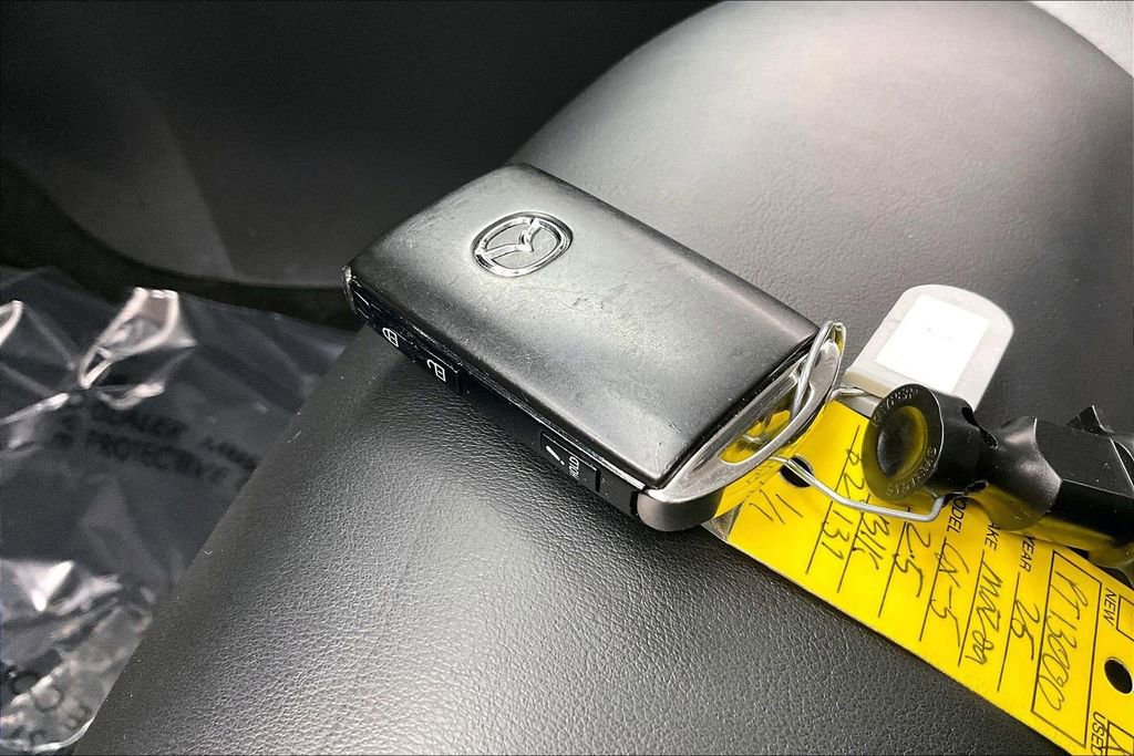 Used 2025 MAZDA CX-5 AWD 2.5 S w/ Select Package image 11