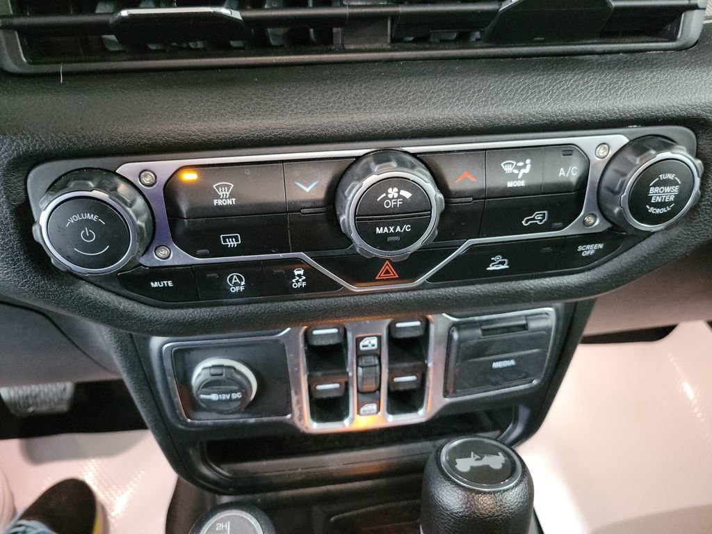 Used 2024 Jeep Wrangler Sport S image 42