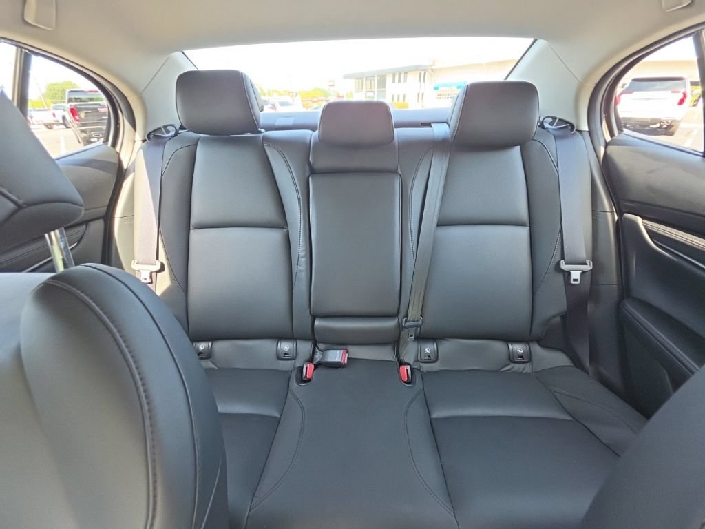 Used 2025 MAZDA MAZDA3 s FWD image 24