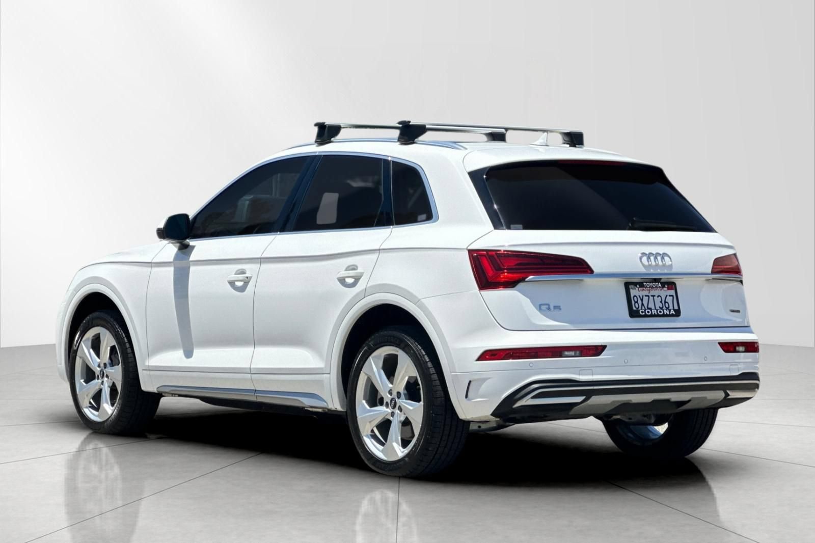 Used 2021 Audi Q5 2.0T Premium Plus w/ Premium Plus Package AWD/4WD image 5