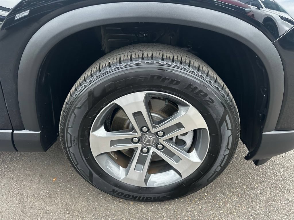 Used 2024 Honda Pilot EX-L image 11