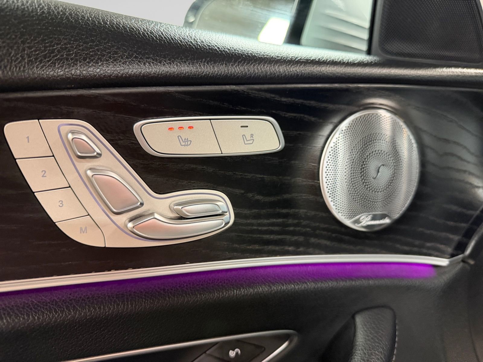 Used 2019 Mercedes-Benz E 300 4MATIC image 36