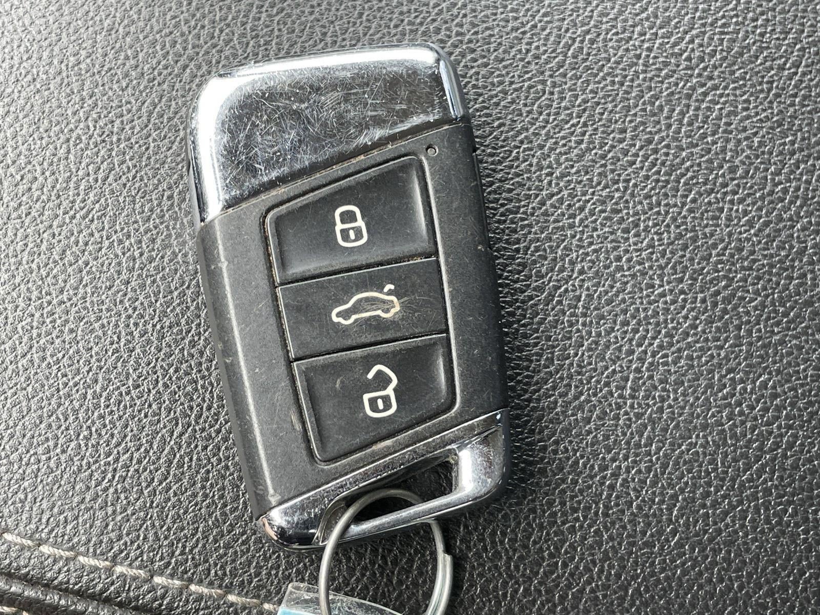 Used 2022 Volkswagen Atlas SE FWD image 29