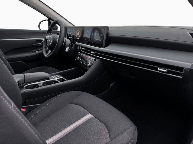New 2026 Hyundai Sonata SEL AWD/4WD image 15