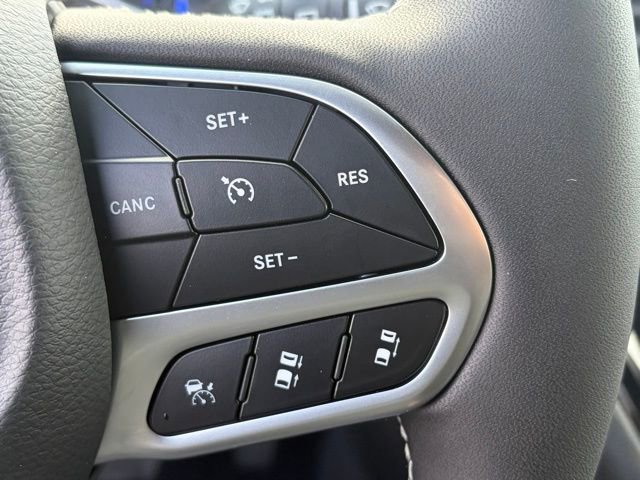 New 2026 Chrysler Pacifica Select image 19