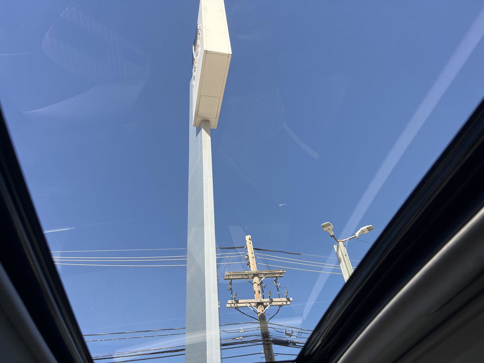 Used 2022 Toyota Camry SE w/ Cold Weather Package image 20