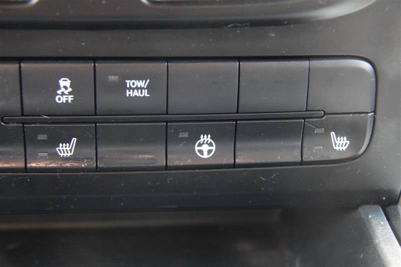 Used 2015 RAM 1500 Outdoorsman w/ Pittsburgh Penguins Edition AWD/4WD image 33