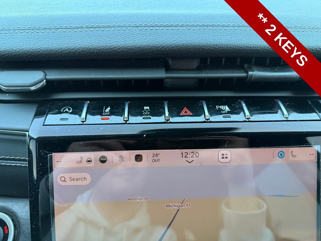 Used 2023 Jeep Grand Cherokee L Limited image 27