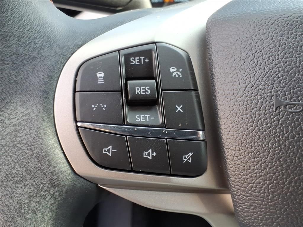 New 2026 Ford Explorer Active w/ Active Comfort Package image 24