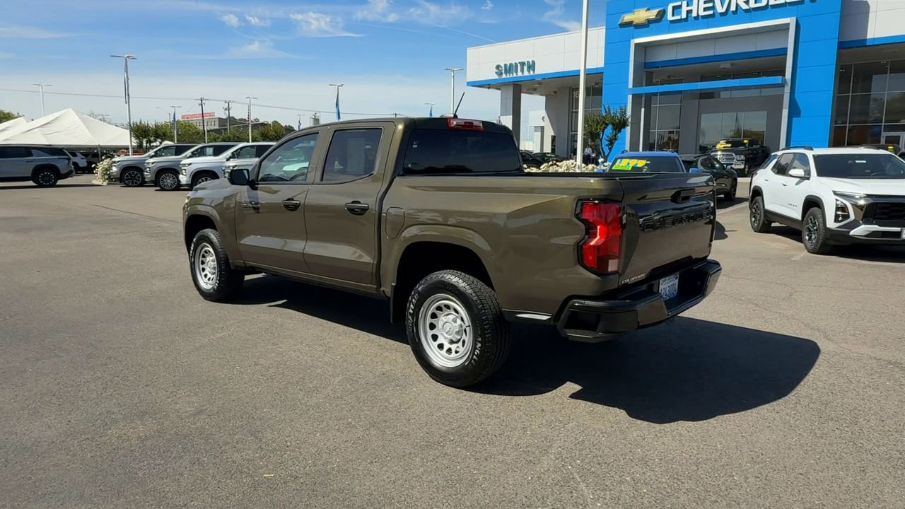 Used 2024 Chevrolet Colorado W/T RWD image 5