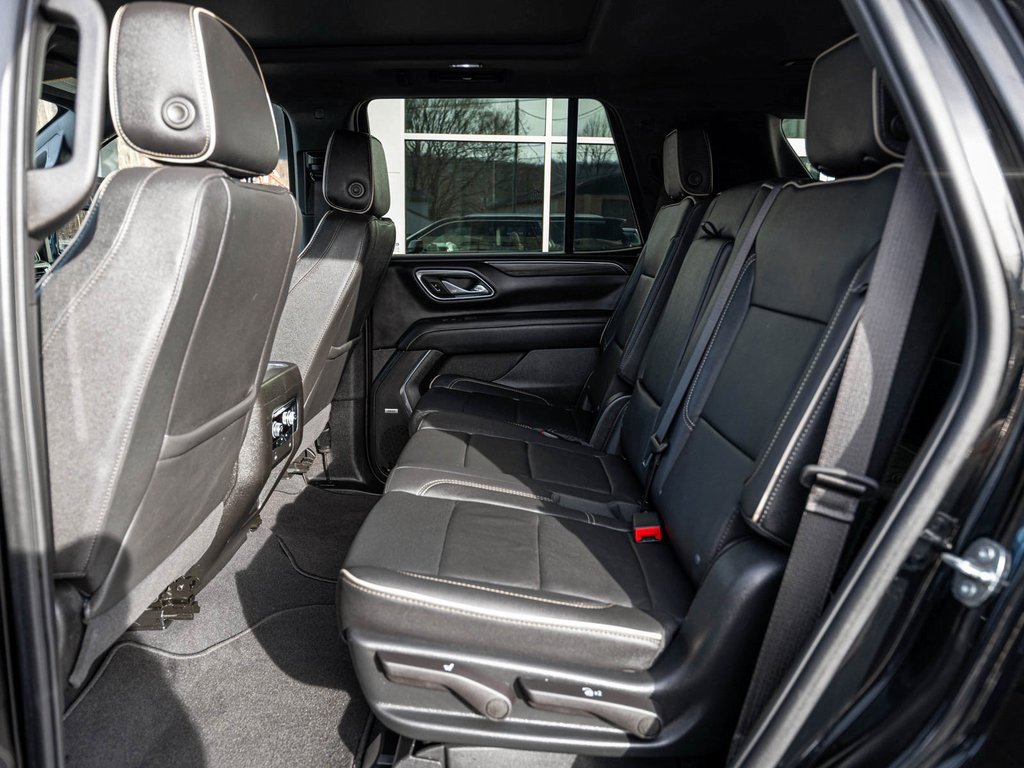 Used 2023 GMC Yukon SLT image 25