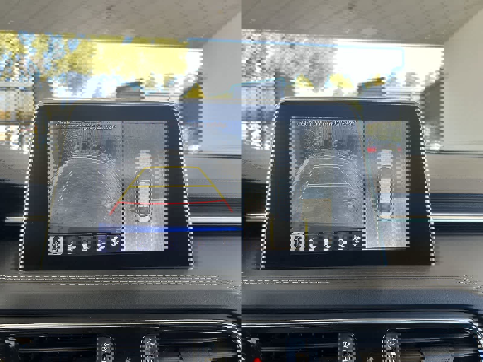 Used 2019 Genesis G70 3.3T Advanced w/ Prestige Package image 28