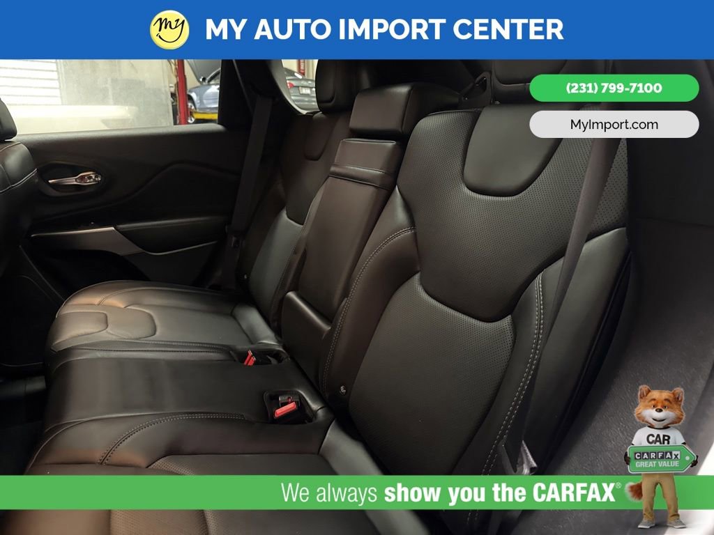 Used 2019 Jeep Cherokee Limited w/ Trailer Tow Group image 24