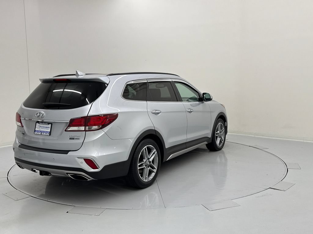 Used 2019 Hyundai Santa Fe XL AWD/4WD image 6