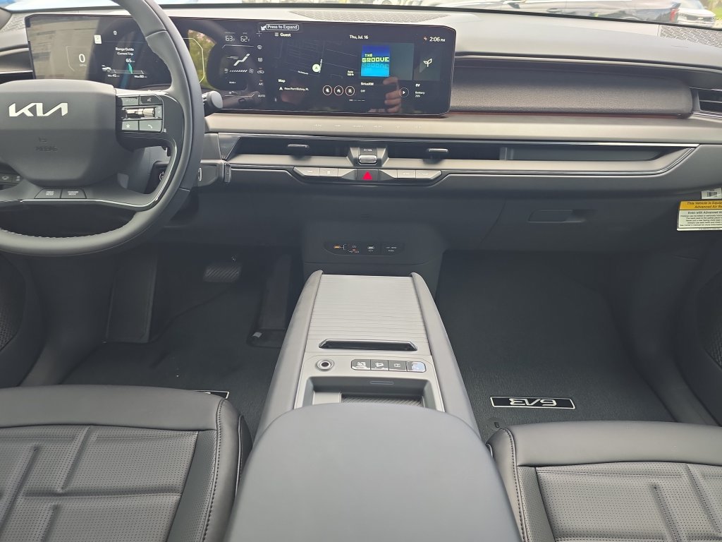 New 2026 Kia EV9 Land w/ Nightfall Edition Package AWD/4WD image 15