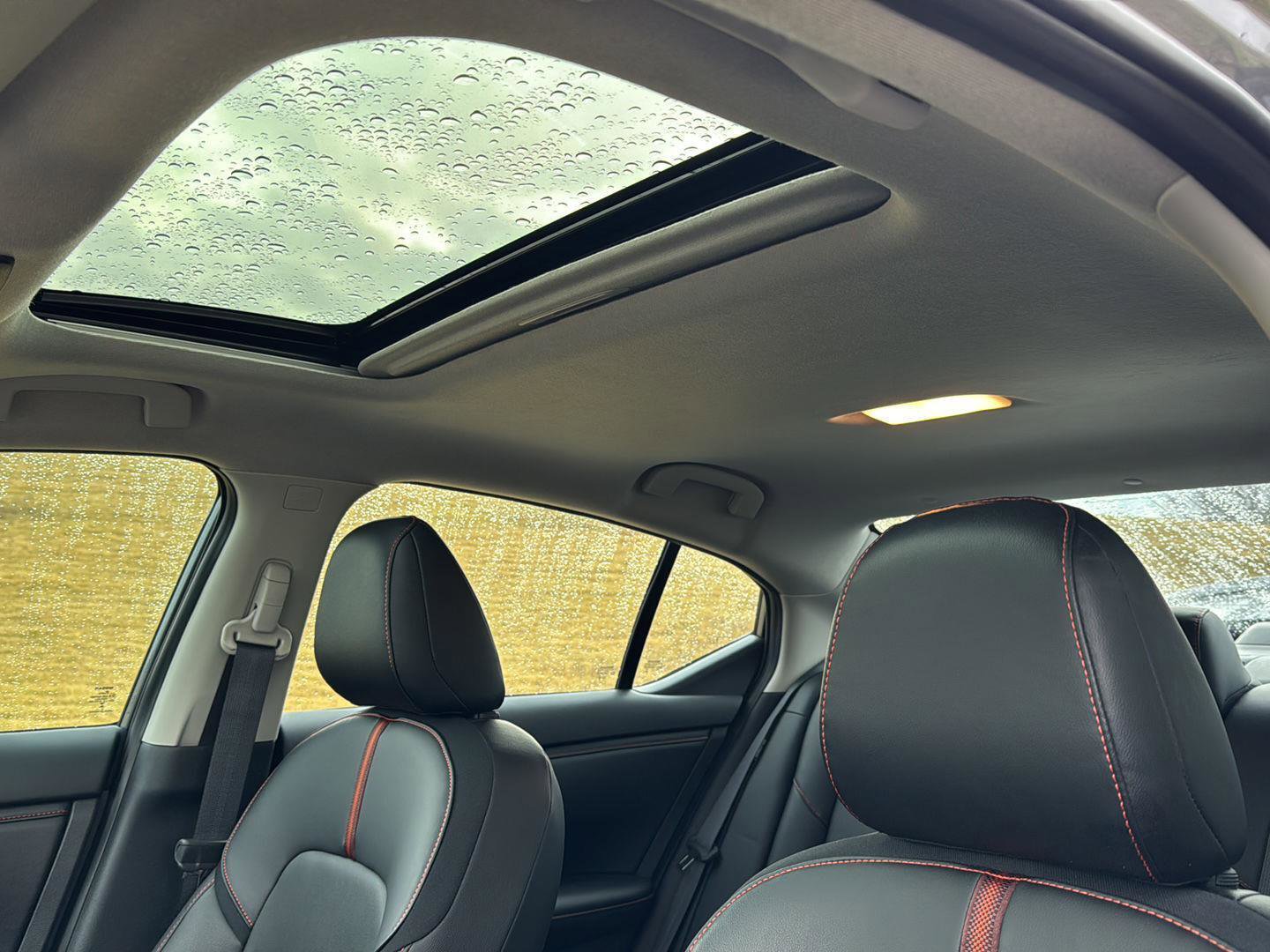 Used 2024 Nissan Sentra SR w/ SR Premium Package image 27