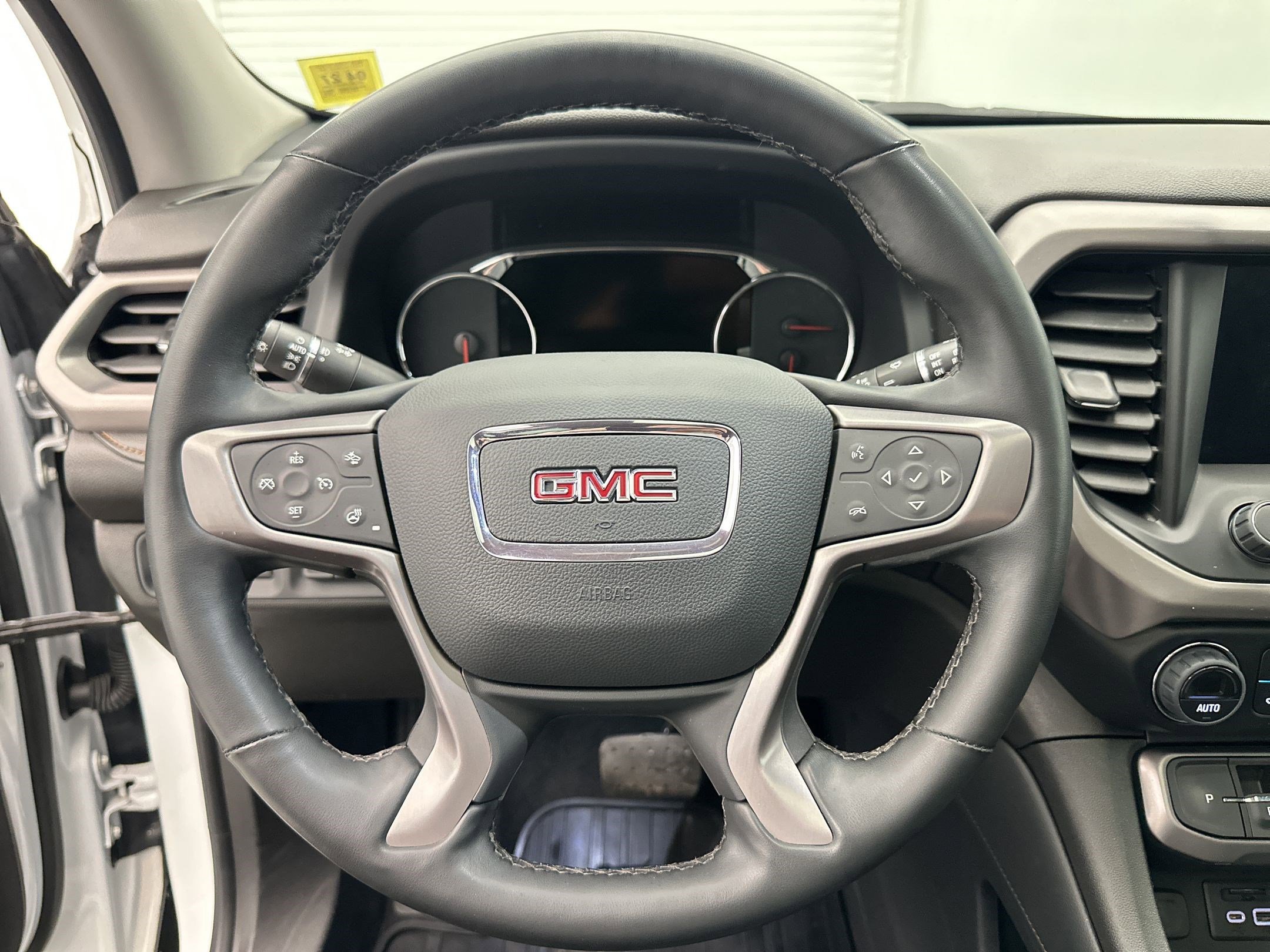 Certified 2023 GMC Acadia AT4 w/ Technology Package AWD/4WD image 17