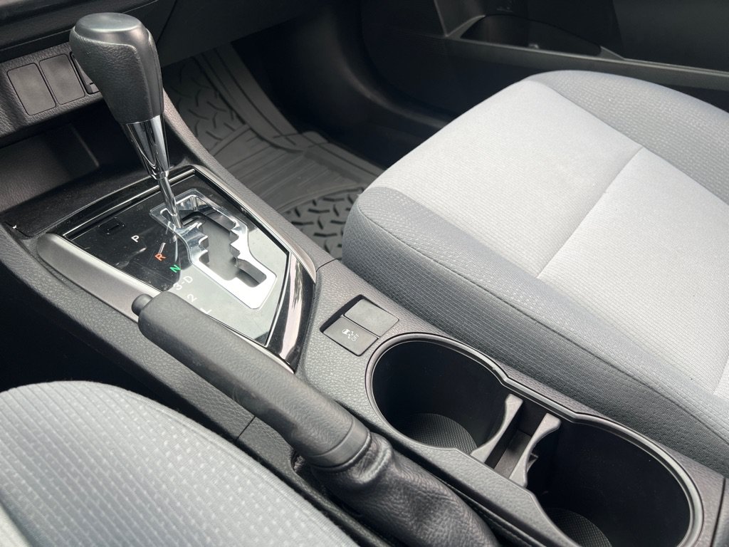 Used 2014 Toyota Corolla L FWD image 20