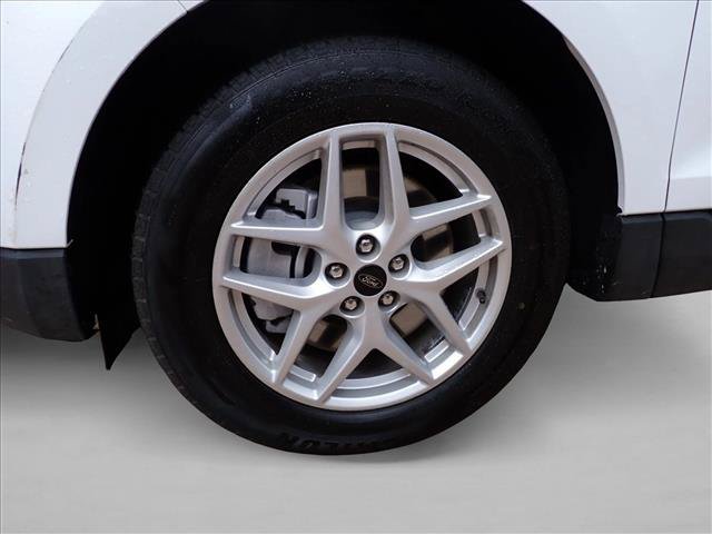 Used 2024 Ford Edge SEL AWD/4WD image 7