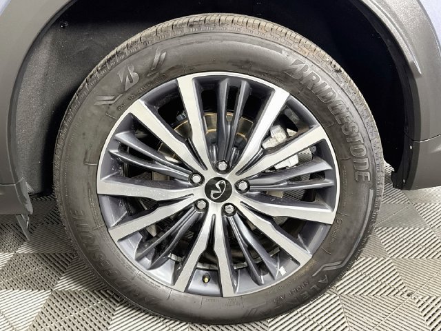 Used 2024 INFINITI QX60 Sensory AWD/4WD image 38