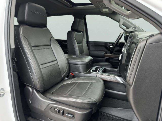 Used 2022 GMC Sierra 3500 Denali AWD/4WD image 50