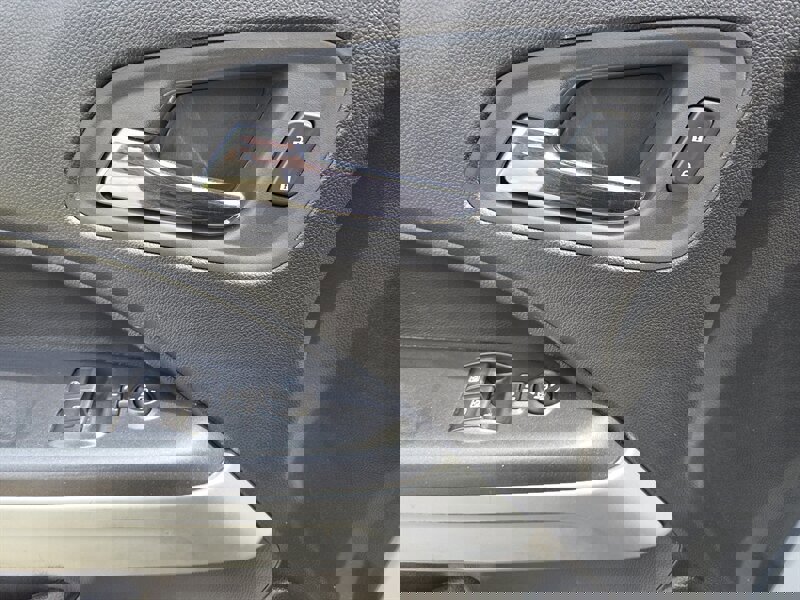 Used 2021 Chevrolet Colorado LT w/ Fleet Safety Package image 13