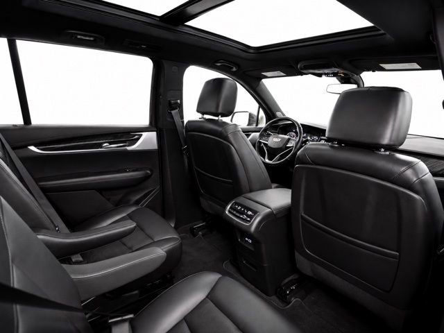 Used 2023 Cadillac XT6 Premium Luxury AWD/4WD image 24