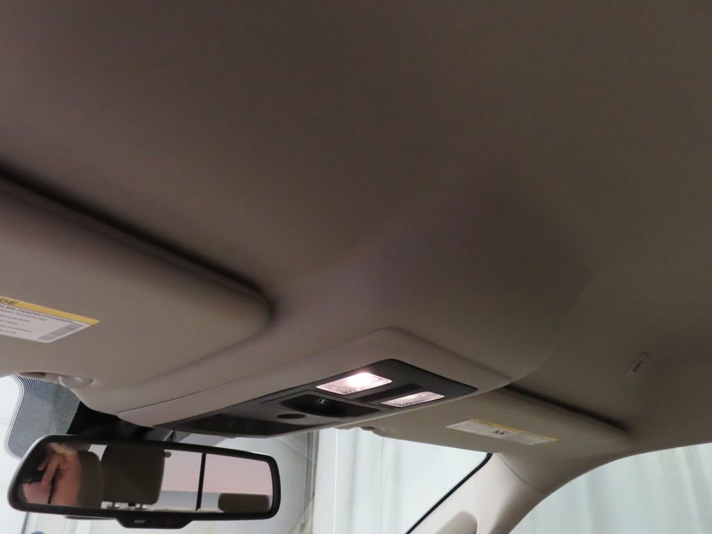 Used 2017 RAM 1500 Laramie w/ Convenience Group AWD/4WD image 24
