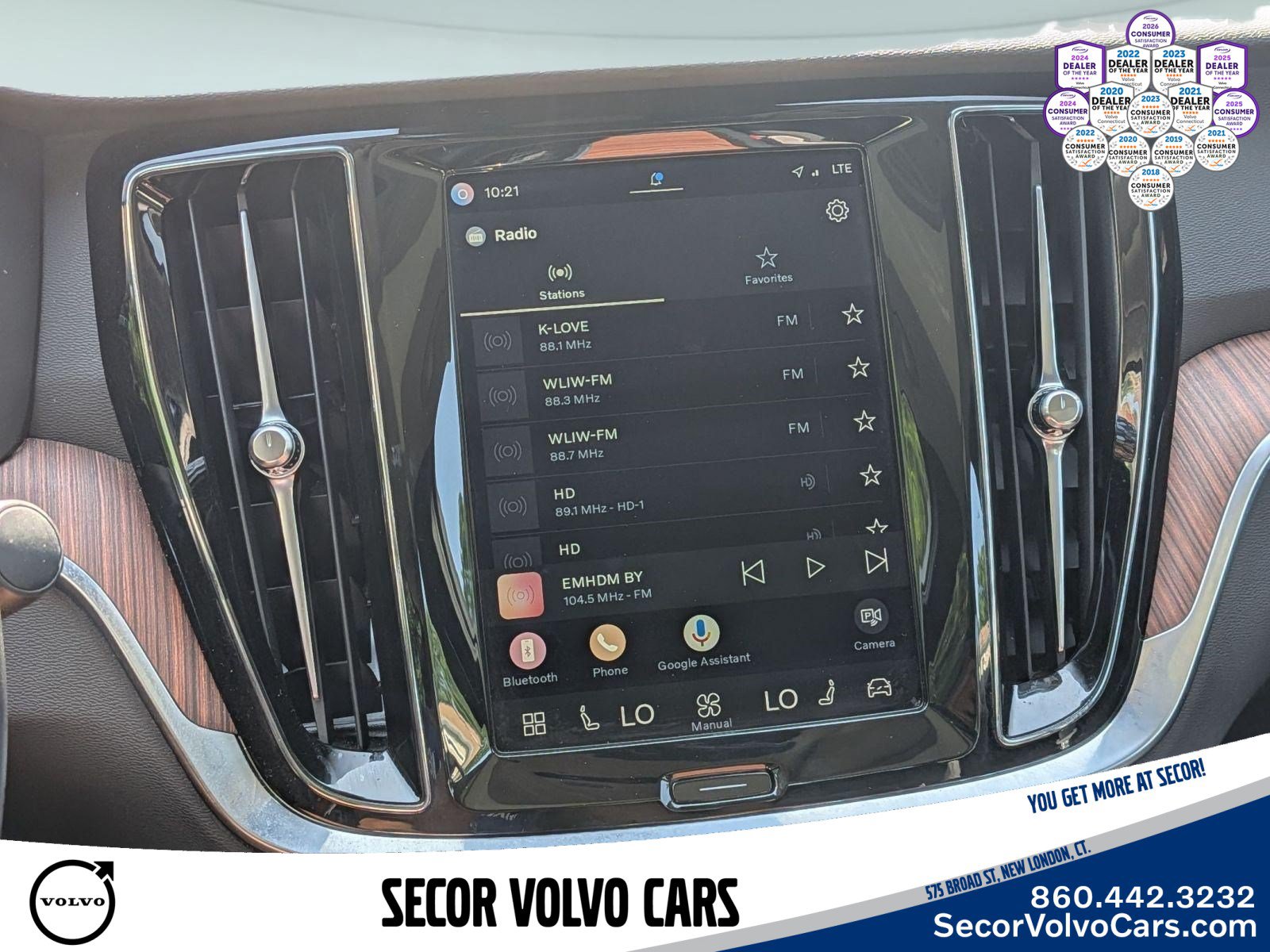 Certified 2023 Volvo S60 B5 Plus AWD/4WD image 24