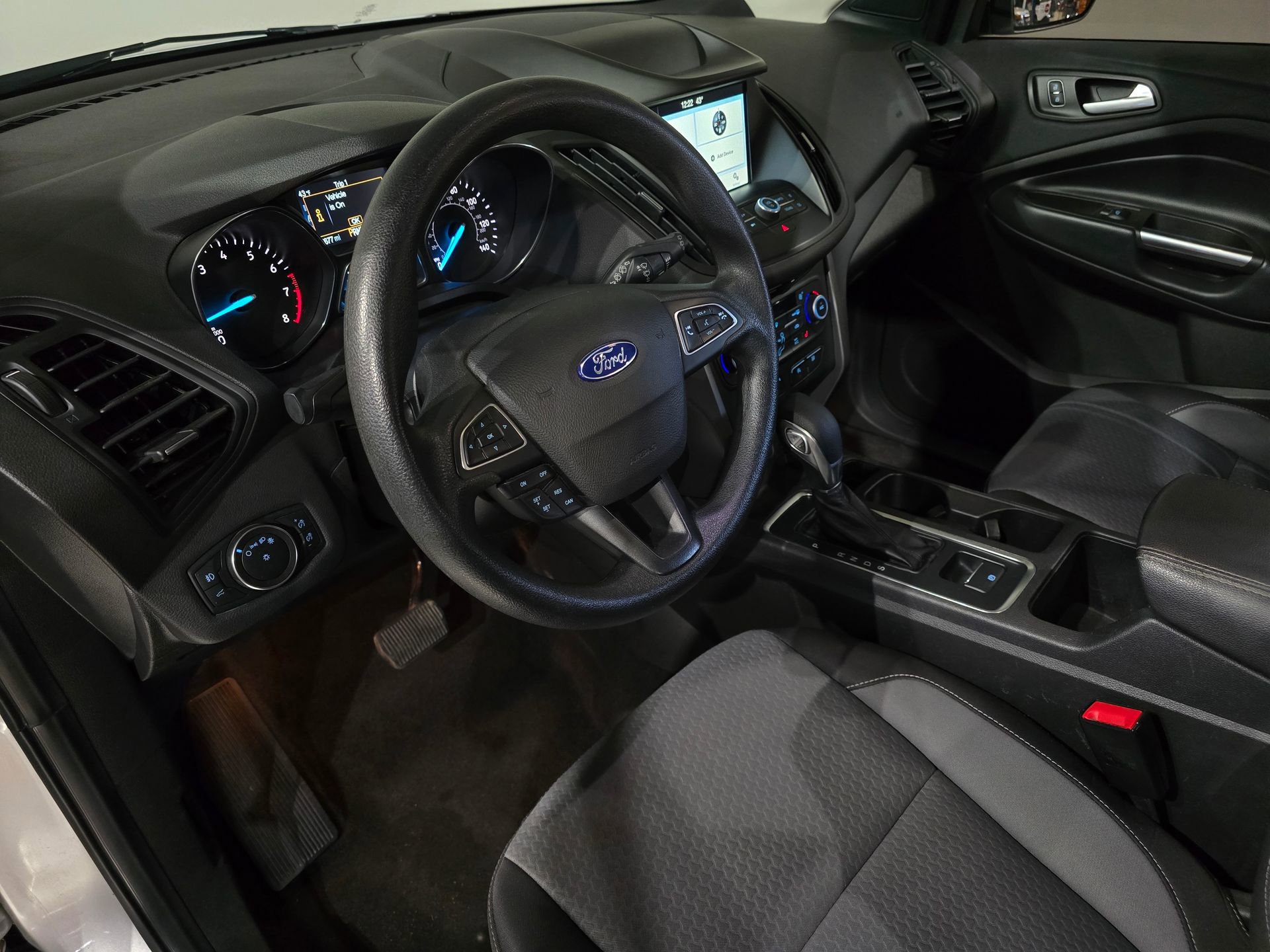 Used 2019 Ford Escape SE image 17