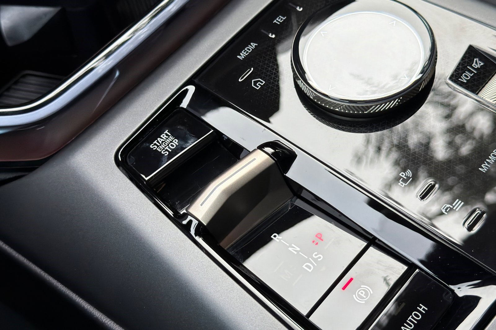 Used 2025 BMW X3 xDrive30i w/ Convenience Package image 28