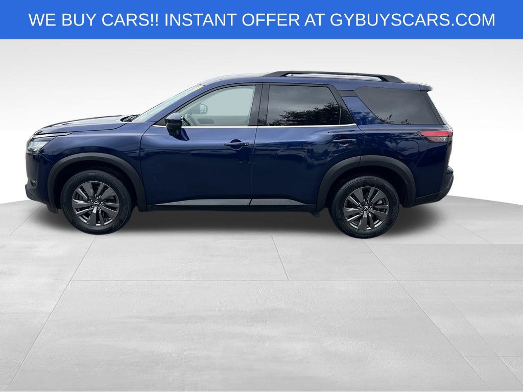 Used 2024 Nissan Pathfinder SV AWD/4WD image 3