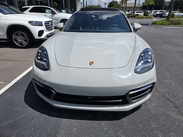 Used 2022 Porsche Panamera RWD image 4