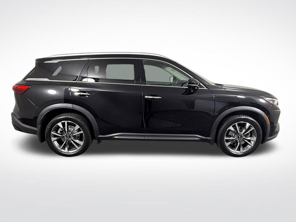 Certified 2023 INFINITI QX60 Luxe w/ Cargo Package AWD/4WD image 2