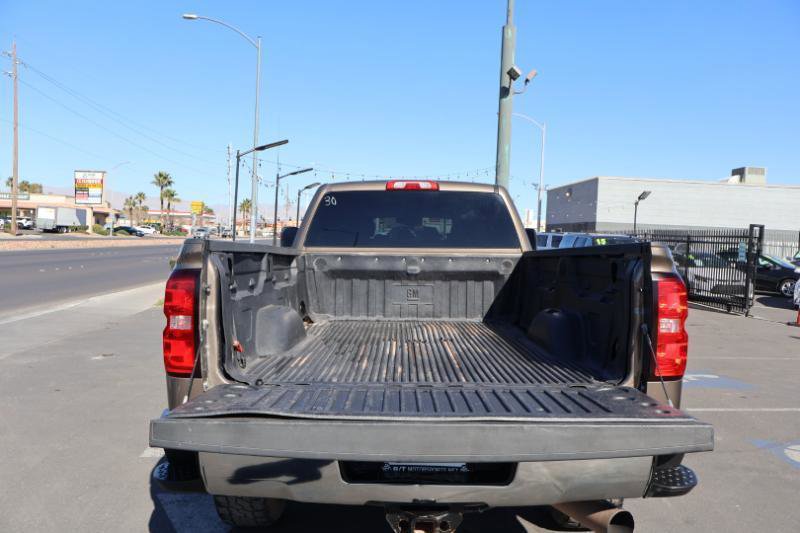 Used 2015 Chevrolet Silverado 2500 W/T w/ WT Convenience Package AWD/4WD image 13