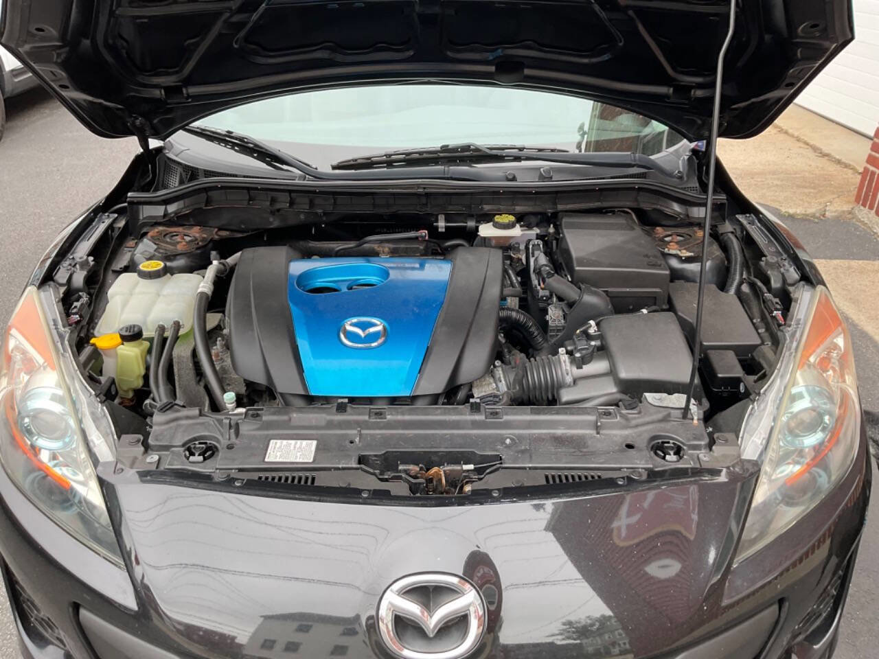 Used 2012 MAZDA MAZDA3 i Touring image 8