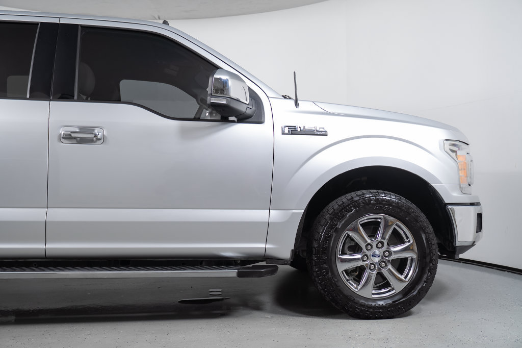 Used 2019 Ford F150 XLT w/ Equipment Group 302A Luxury RWD image 4