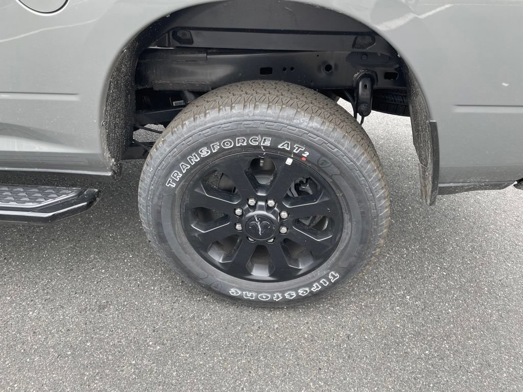 New 2026 RAM 2500 Laramie AWD/4WD image 7