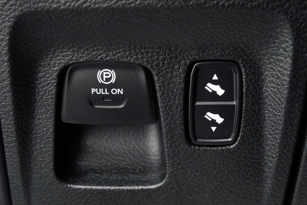 Used 2024 RAM 1500 Rebel w/ Rebel Level 2 Equipment Group AWD/4WD image 27