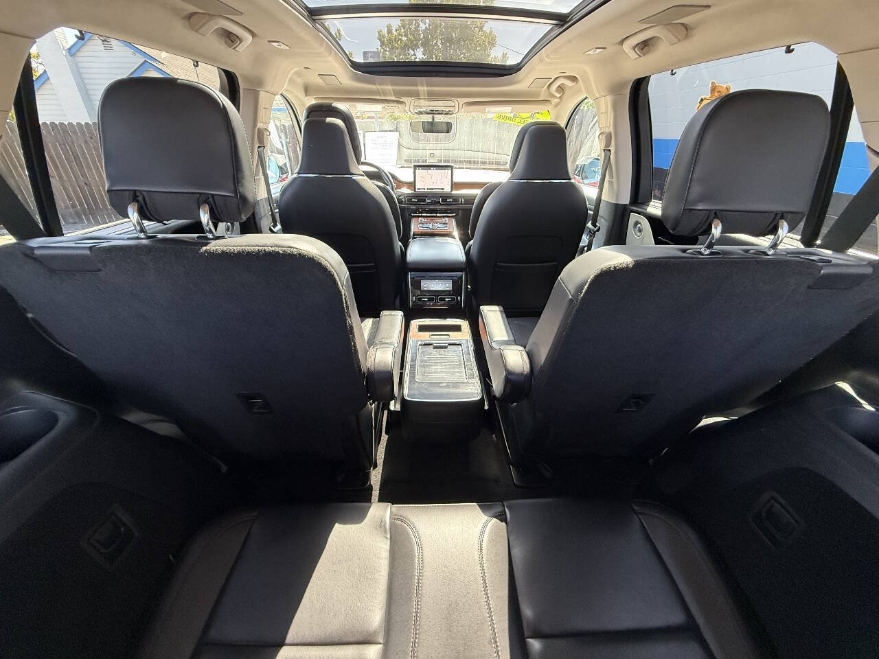 Used 2020 Lincoln Aviator Reserve w/ Equipment Group 202A AWD/4WD image 21