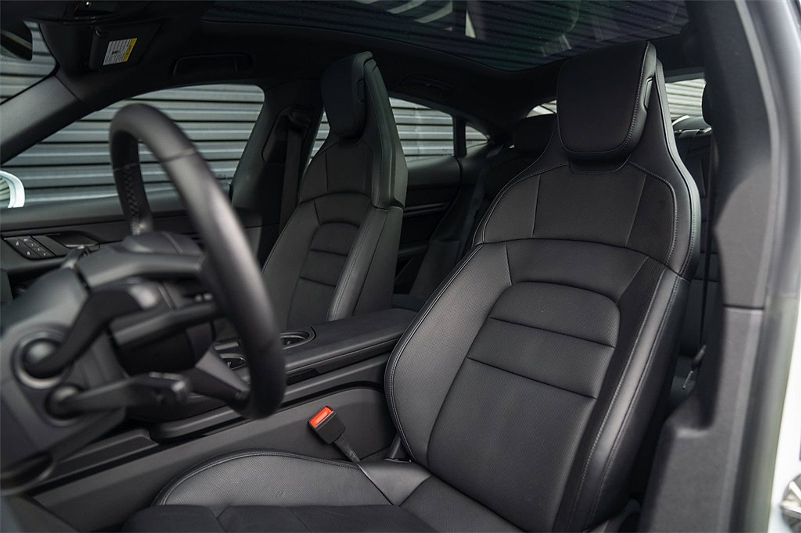 Certified 2023 Porsche Taycan image 5