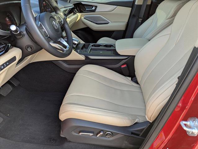 Used 2025 Acura MDX SH-AWD w/ Technology Package image 16