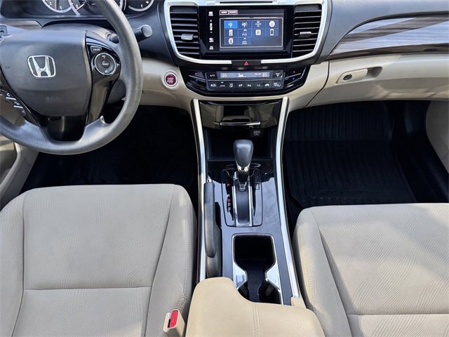 Used 2017 Honda Accord EX image 24