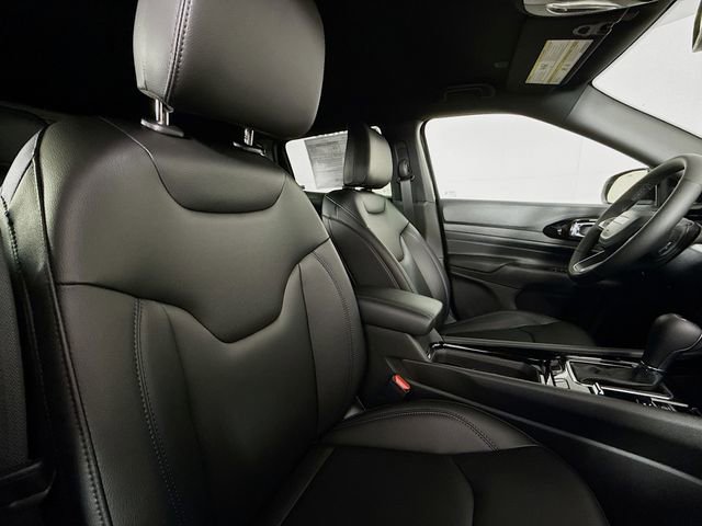 New 2026 Jeep Compass Limited image 26