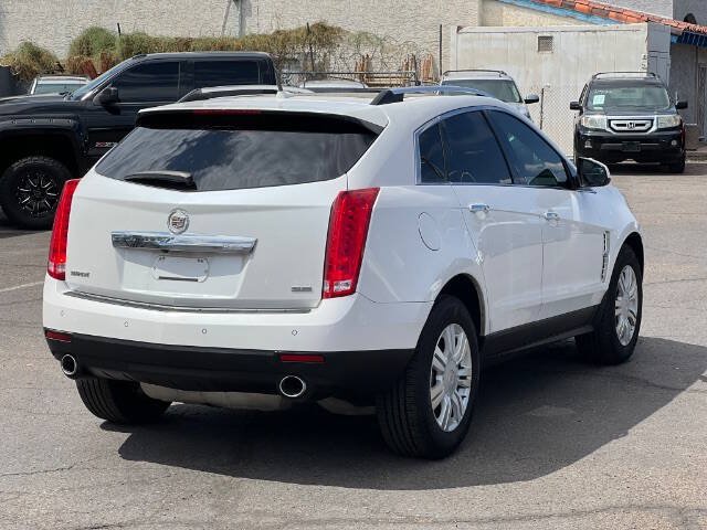 Used 2012 Cadillac SRX Luxury FWD image 3