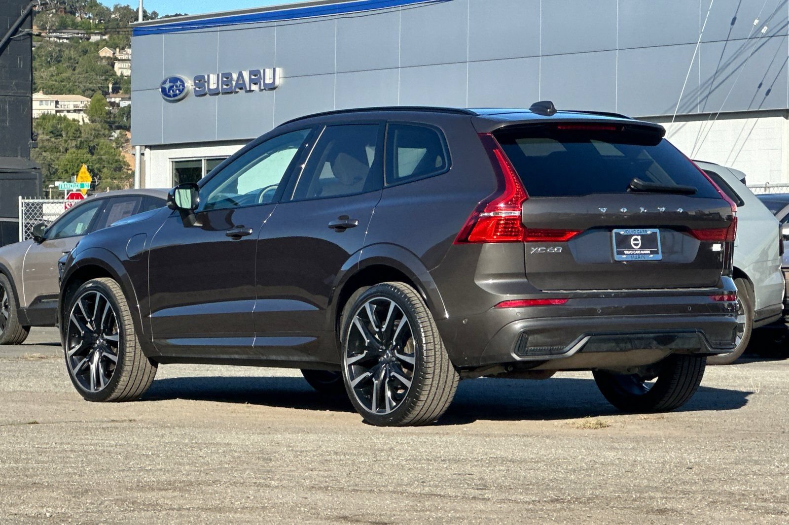 Certified 2024 Volvo XC60 T8 Ultimate w/ Protection Package Premier AWD/4WD image 7