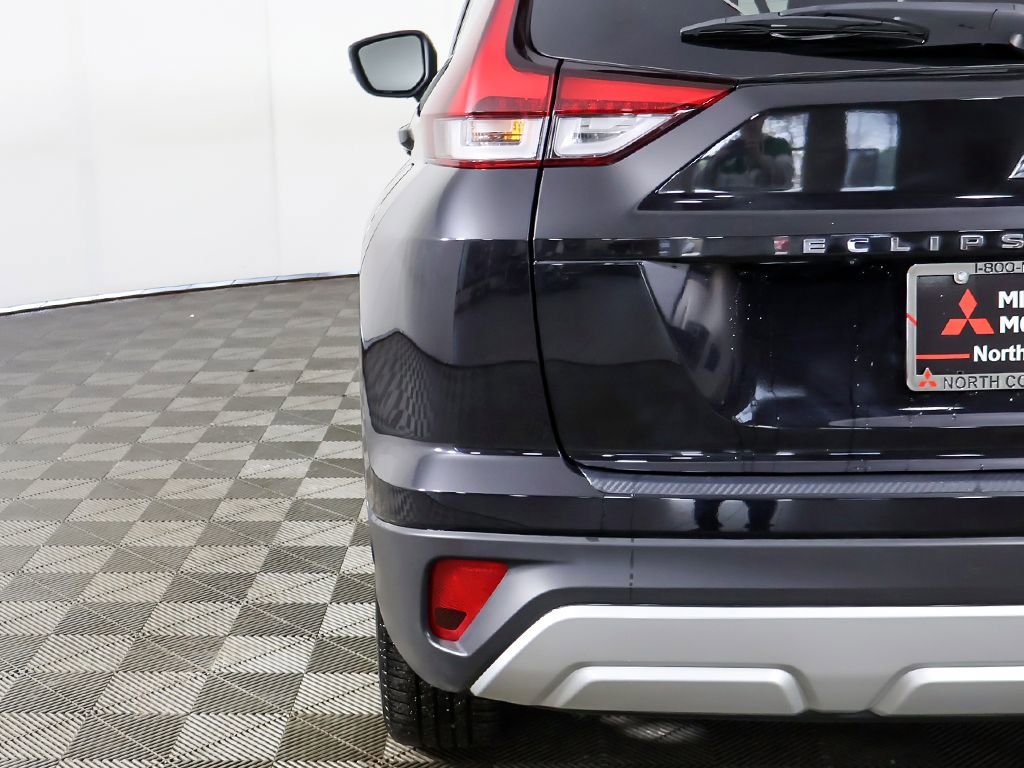 Used 2025 Mitsubishi Eclipse Cross SE image 15