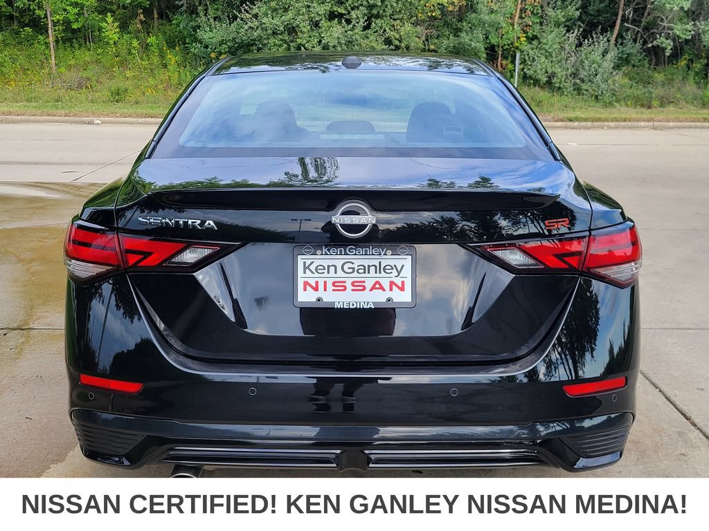 Certified 2025 Nissan Sentra SR FWD image 4